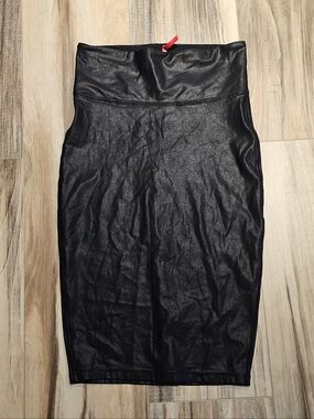 Black Knit Pencil Skirt with Red Size Tag